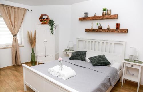 Znojmo Apartamento | Apartmány Ellie