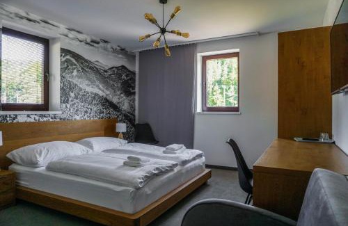 Valca Hotel | Apartmány Humno