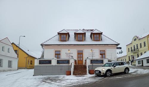 Mnisek pod Brdy Cama Y Desayuno | Apartmány Malý mnich