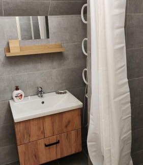 Lipova-Lazne Apartamento | Apartmány Růže
