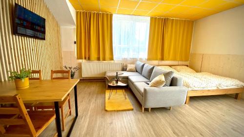 Jakubovany Apartamento | Apartmány SVRČINKY