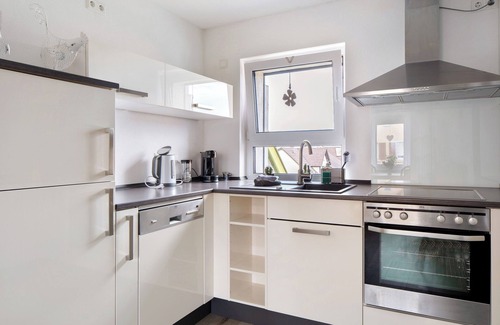 Bahlingen Apartamento | Apartment 'Ferienwohnung Schmidt' with Wi-Fi