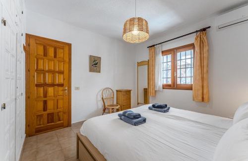 Los Gigantes Apartamento | Apartment Marlene - Ocean Views