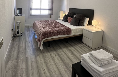 Santa Olaja de la Ribera Apartamento | Apartamento en León