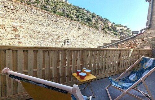 Villefranche-de-Conflent Apartamento | Apartment with balcony mountain view Le Fort 2 Résidence Les Rosalys