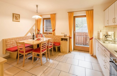 Valle Aurina Apartamento | Apartamento "Voppichlhof Edelweiss" con vistas a la montaña, jardín compartido y Wi-Fi
