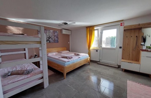 Cerklje na Gorenjskem Apartamento | Apartma Žirovnik