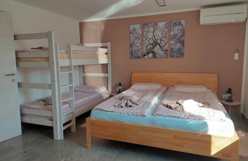 Cerklje na Gorenjskem Apartamento | Apartma Žirovnik