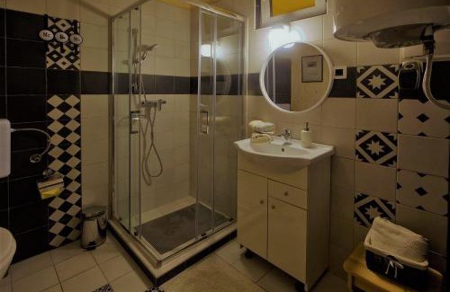 Hrib pri Hinjah Apartamento | Apartma Caprivi Zavod za razvoj turizma Kočevski rog