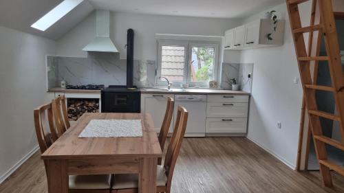 Tolmin Apartamento | Apartma Pod orehom