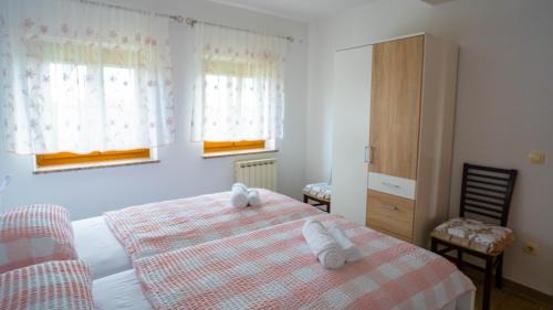 Kozana Apartamento | Apartma Tri oljke