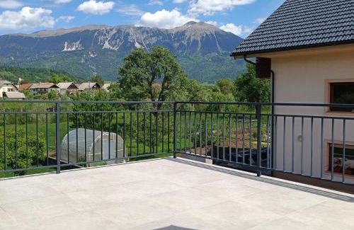 Bled Apartamento | Apartma z lepo teraso za 3+1 osebe