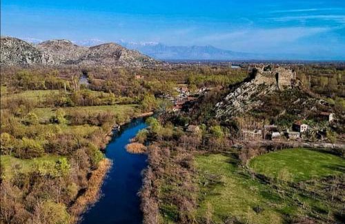 Karuc Apartamento | Apartman Žabljak Crnojevića