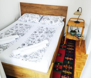 Novo Sarajevo Apartamento | Apartman Amigo-Free public parking