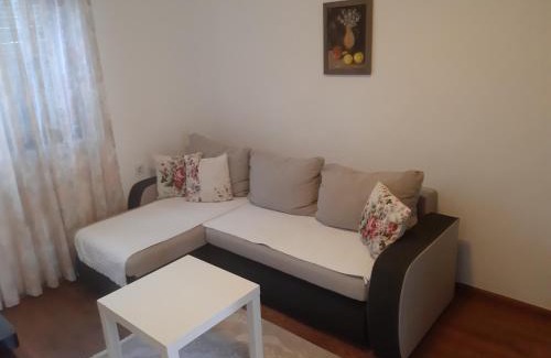 Bregvija Casa | Apartman Amra-beautiful holiday home