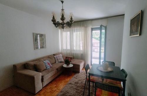 Ciganska Mahala Apartamento | Apartman Ana