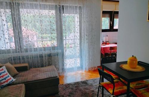 Ciganska Mahala Apartamento | Apartman Ana