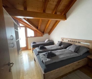 Cavalese Apartamento | Apartman Anda