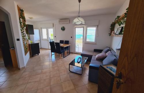 Arbanija Apartamento | Apartman Ante