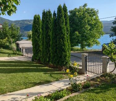Herzegovina-Neretva Canton Apartamento | Apartman Bošnjak Ramsko jezero