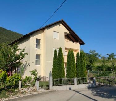 Herzegovina-Neretva Canton Apartamento | Apartman Bošnjak Ramsko jezero
