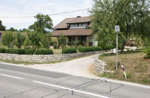 Slunj Apartamento | Apartman "BOGUT"