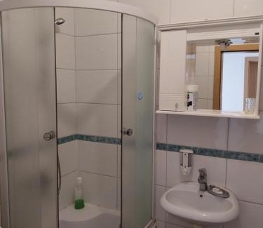 Velji Vinogradi Apartamento | Apartman Budva