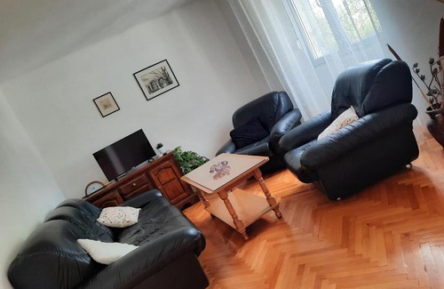 Trebinje Apartamento | Apartman Central