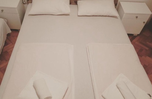 Trebinje Apartamento | Apartman Central