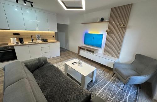 Novi Grad Sarajevo Apartamento | APARTMAN DBR -Dobrinja Sarajevo-FREE GARAGE