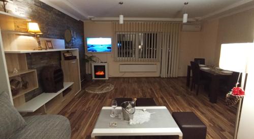 Sremska Mitrovica Apartamento | Apartman Dionis SM