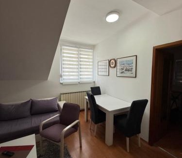 Tuzla Apartamento | Apartman E&N