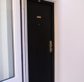 Vinkovci Apartamento | Apartman Ena