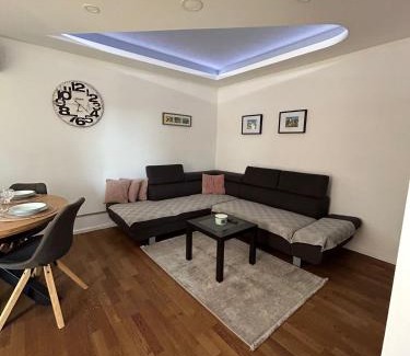 Virovitica Apartamento | Apartman Gaby