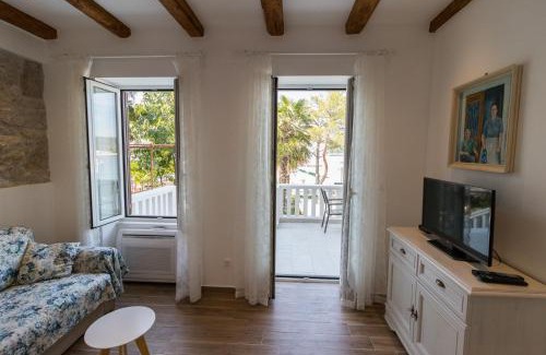 Njivice Apartamento | Apartman Hrabrić 2