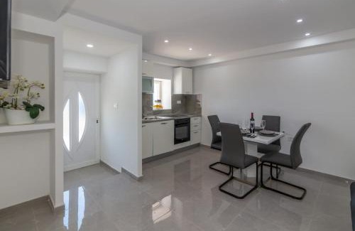 Lovrec Apartamento | Apartman IVA