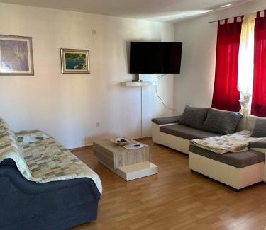 Razanj Apartamento | Apartman Jole