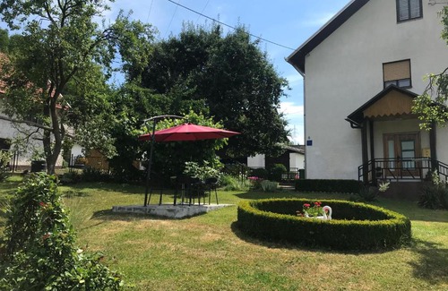Otocac Apartamento | Apartman Karlo