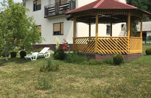 Otocac Apartamento | Apartman Karlo