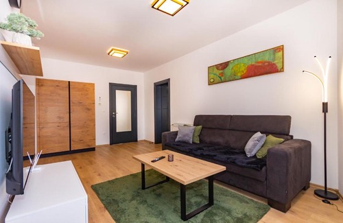 Canton 10 Apartamento | Apartman Krželj B2