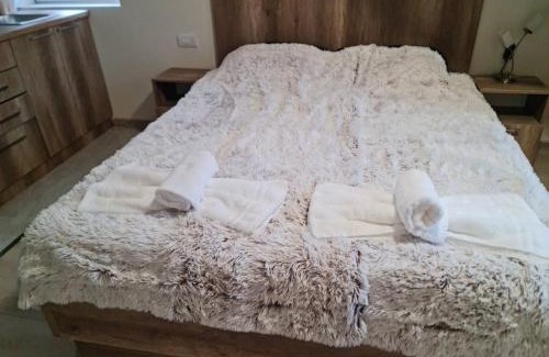 Arandelovac Apartamento | Apartman LANA 2023