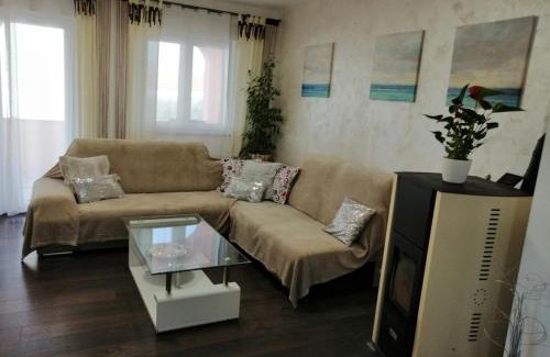 Silo Apartamento | Apartman Lana