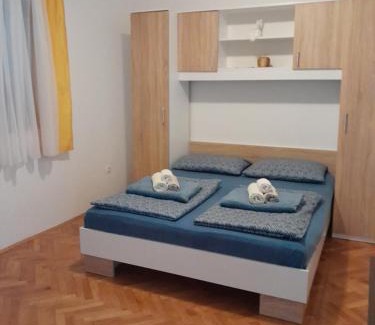Starigrad Apartamento | Apartman Larus
