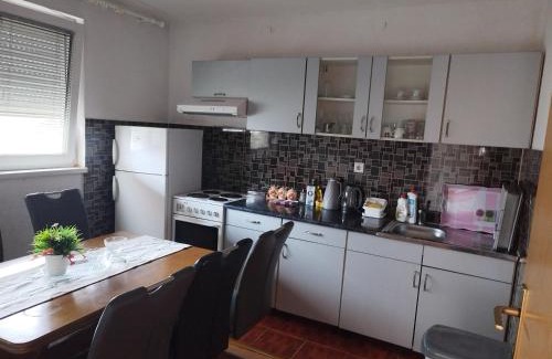 Ilidza Apartamento | Apartman Leki
