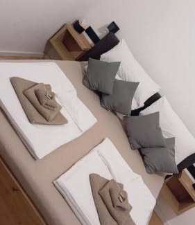 Tuzla Apartamento | Apartman Leky