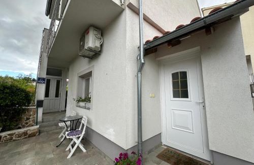 Bilice Apartamento | Apartman Lena