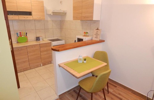 Topla Apartamento | Apartman Lena