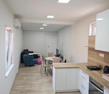 Zajecar Apartamento | Apartman LENI2 u centru Zajecara