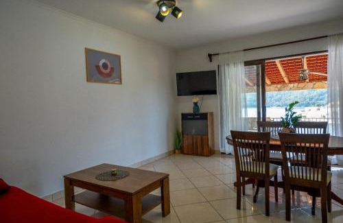 Brna Apartamento | Apartman Leon
