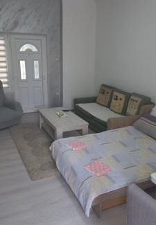 Bela Crkva Apartamento | Apartman LJILJANA BELA CRKVA